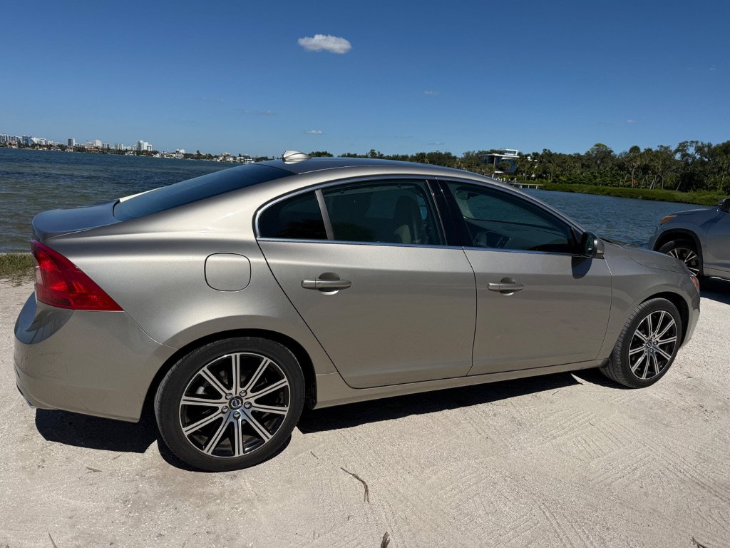 Used 2016 Volvo S60 T5 Premier FWD image 10