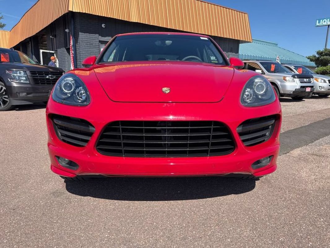 Used 2013 Porsche Cayenne GTS AWD/4WD image 9