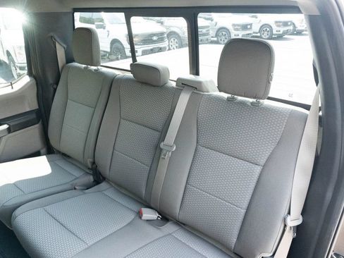 Used 2019 Ford F150 XLT w/ Equipment Group 302A Luxury AWD/4WD image 22
