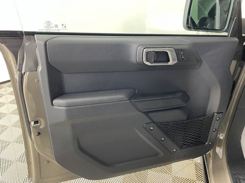 New 2025 Ford Bronco Big Bend w/ Black Diamond Package image 12