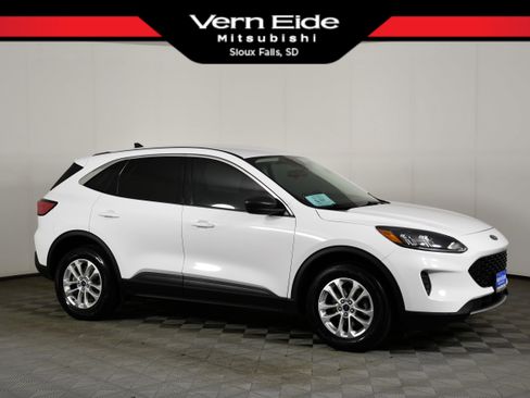 Used 2022 Ford Escape SE AWD/4WD image 1