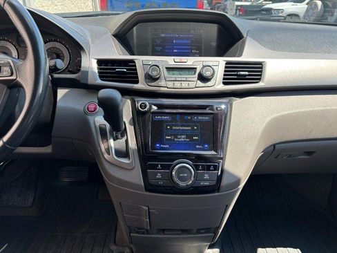 Used 2016 Honda Odyssey EX-L image 17