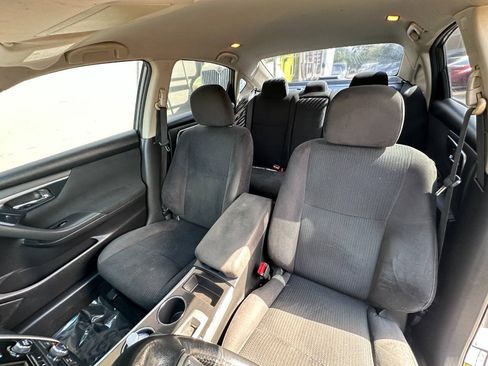Used 2014 Nissan Altima 2.5 SV FWD image 19