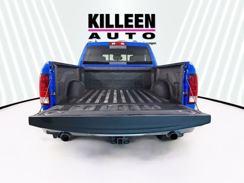 Used 2018 RAM 1500 SLT image 26