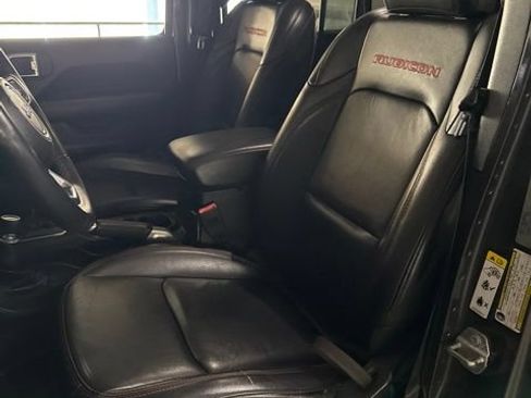 Used 2018 Jeep Wrangler Unlimited Rubicon AWD/4WD image 5