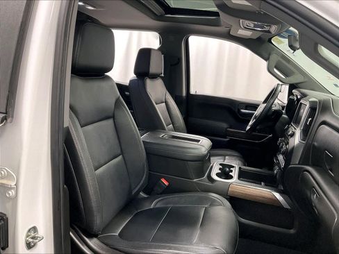 Used 2020 Chevrolet Silverado 1500 LT Trail Boss image 11