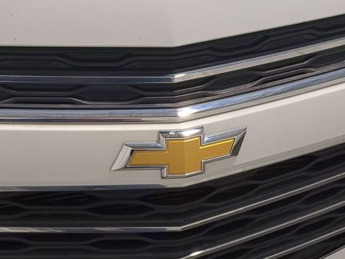 Used 2017 Chevrolet Equinox LT w/ Convenience Package AWD/4WD image 15