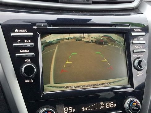 Used 2024 Nissan Murano SV image 4