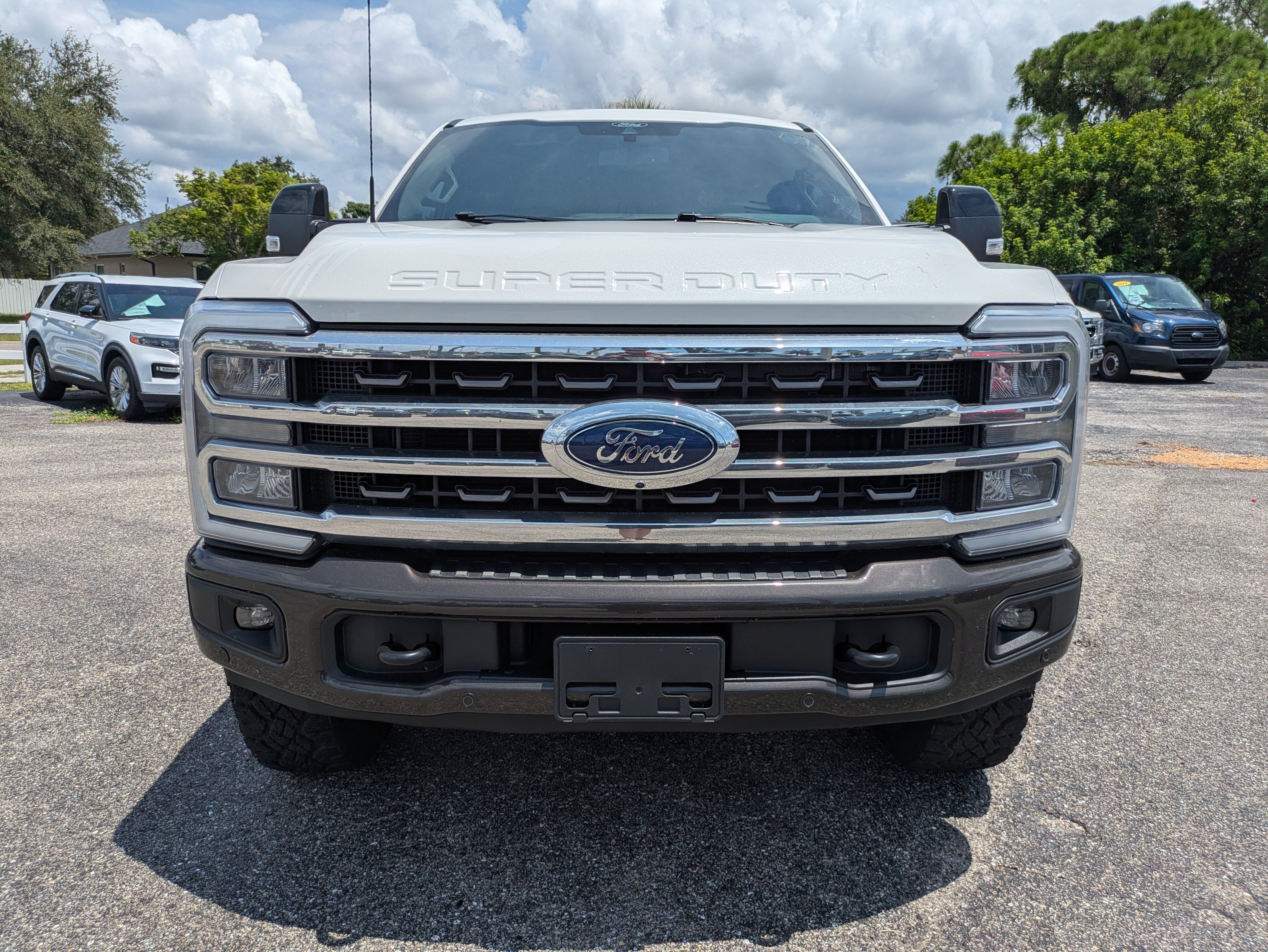 Used 2025 Ford F250 King Ranch w/ Tremor Off-Road Package AWD/4WD image 9