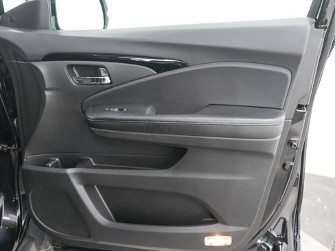 Used 2019 Honda Passport Touring image 12
