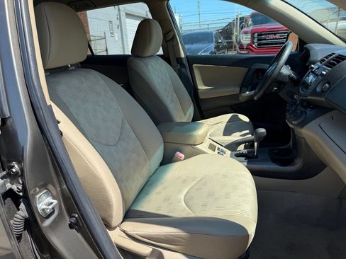 Used 2011 Toyota RAV4 4WD w/ Base L4 Extra Value Pkg image 23