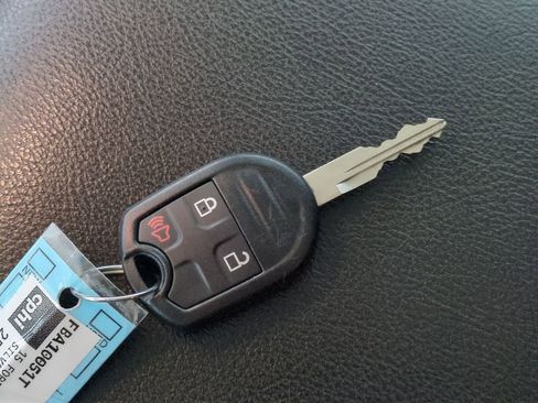 Used 2015 Ford Flex SE image 38