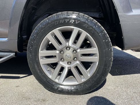 Used 2011 Toyota 4Runner Limited image 3