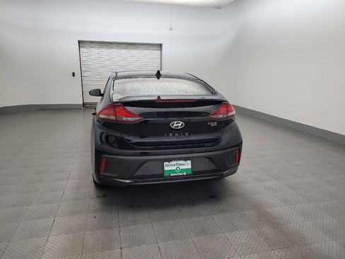 Used 2018 Hyundai Ioniq Blue FWD image 6