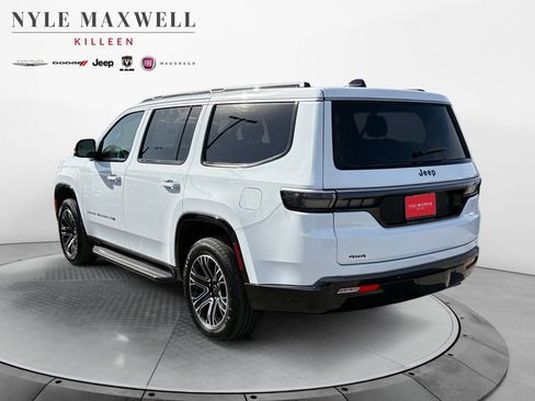 New 2026 Jeep Grand Wagoneer 4WD image 14