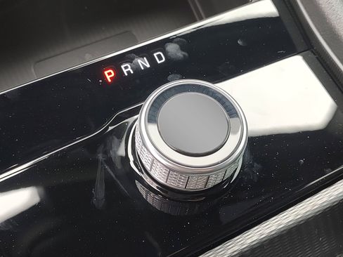 New 2025 Jeep Grand Cherokee L Altitude RWD image 19