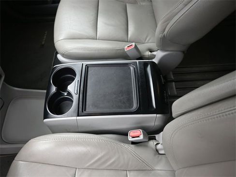 Used 2020 Toyota Sienna LE image 31