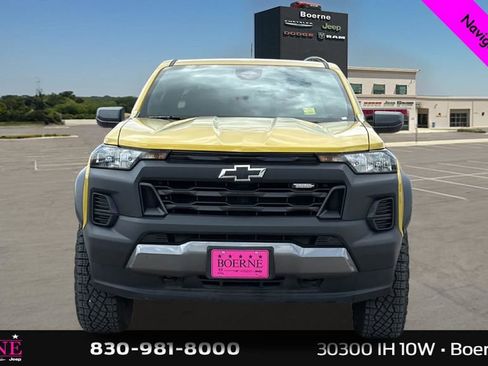 Used 2024 Chevrolet Colorado Trail Boss w/ Advanced Trailering Package AWD/4WD image 8