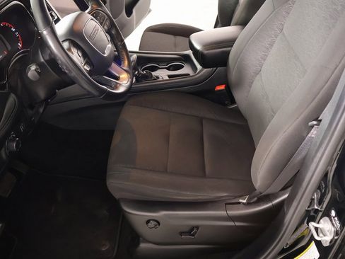 Used 2024 Dodge Durango SXT image 11