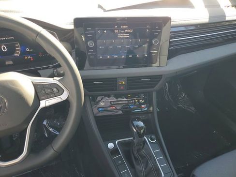 New 2026 Volkswagen Jetta SE image 22