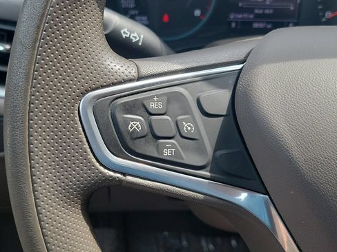 Used 2022 Chevrolet Malibu LT FWD image 23