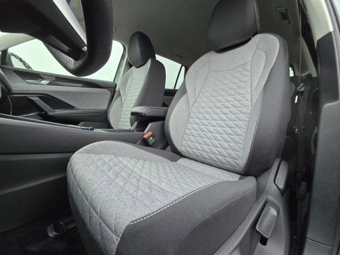 New 2026 Volkswagen Tiguan S image 23