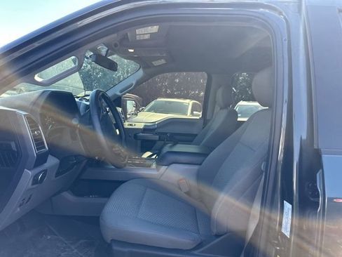 Used 2018 Ford F150 XLT w/ Equipment Group 302A Luxury image 19