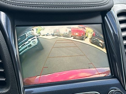 Used 2020 Chevrolet Impala LT w/ LT Convenience Package FWD image 18