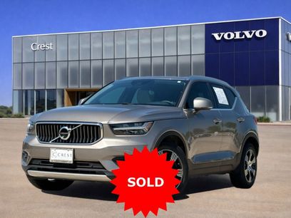 Used 2022 Volvo XC40 T5 Inscription w/ Advanced Package