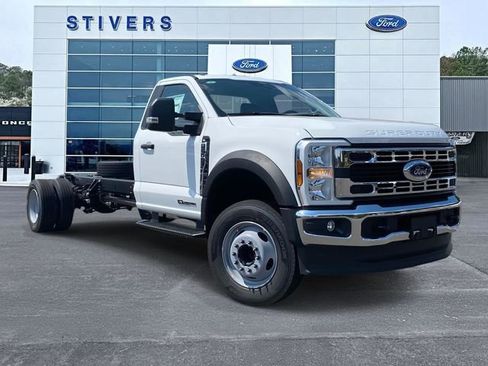 New 2025 Ford F600 2WD Regular Cab Super Duty w/ XL Chrome Package image 1
