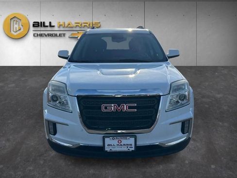 Used 2017 GMC Terrain SLE w/ Convenience Package AWD/4WD image 2