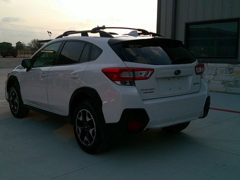 Used 2019 Subaru Crosstrek 2.0i Premium image 7