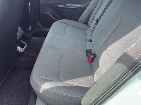 Used 2025 Kia K4 FWD image 21