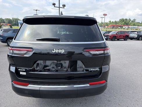 Used 2025 Jeep Grand Cherokee L Limited w/ Trailer Tow Package AWD/4WD image 7