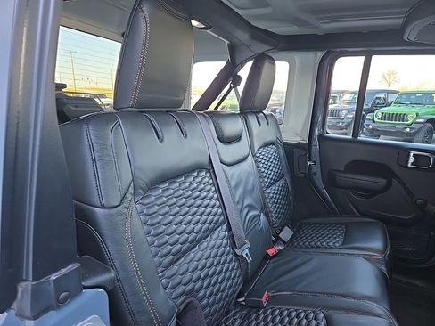 Used 2024 Jeep Wrangler Sport image 91