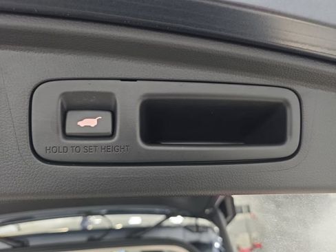 Used 2024 Honda CR-V EX-L image 33