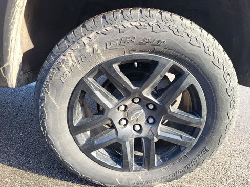 Used 2023 Chevrolet Colorado Trail Boss w/ Advanced Trailering Package image 16