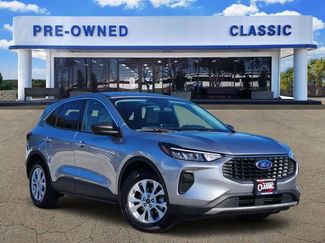 Used 2024 Ford Escape Active video 1