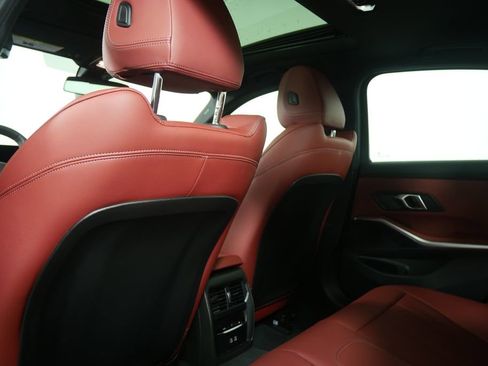 Certified 2025 BMW 330i xDrive Sedan image 19