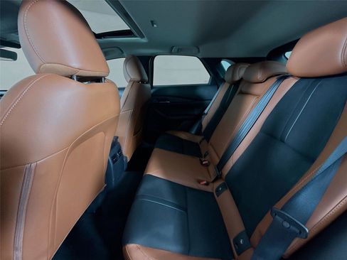 New 2025 MAZDA CX-30 Carbon image 33