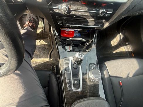 Used 2017 BMW X3 xDrive28i image 18