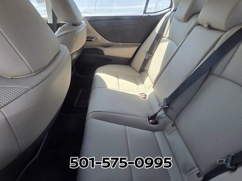 Used 2021 Lexus ES 350 w/ Premium Package FWD image 9