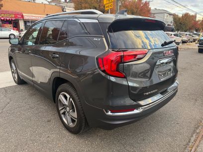 Used 2021 GMC Terrain SLT