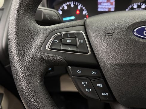 Used 2020 Ford EcoSport S image 18