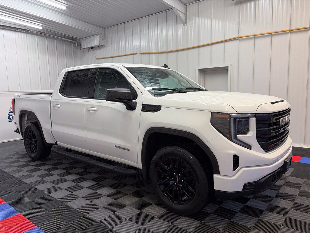Used 2024 GMC Sierra 1500 Elevation AWD/4WD image 3