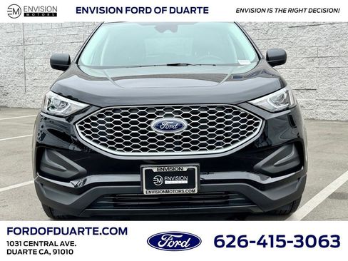 New 2024 Ford Edge SE image 6