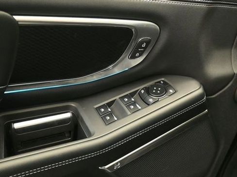 New 2026 Ford Expedition Platinum w/ Stealth Appearance Package AWD/4WD image 14