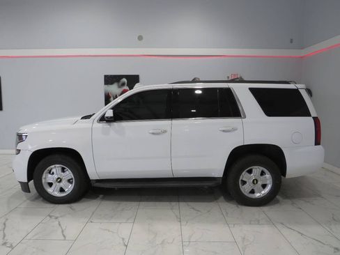 Used 2017 Chevrolet Tahoe LT w/ Texas Edition Package RWD image 5