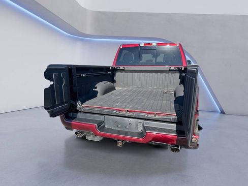 Used 2022 RAM 1500 Limited w/ Bed Utility Group image 5