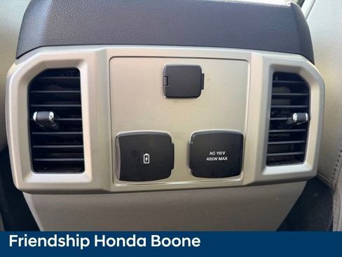 Used 2019 Ford F150 Lariat AWD/4WD image 37